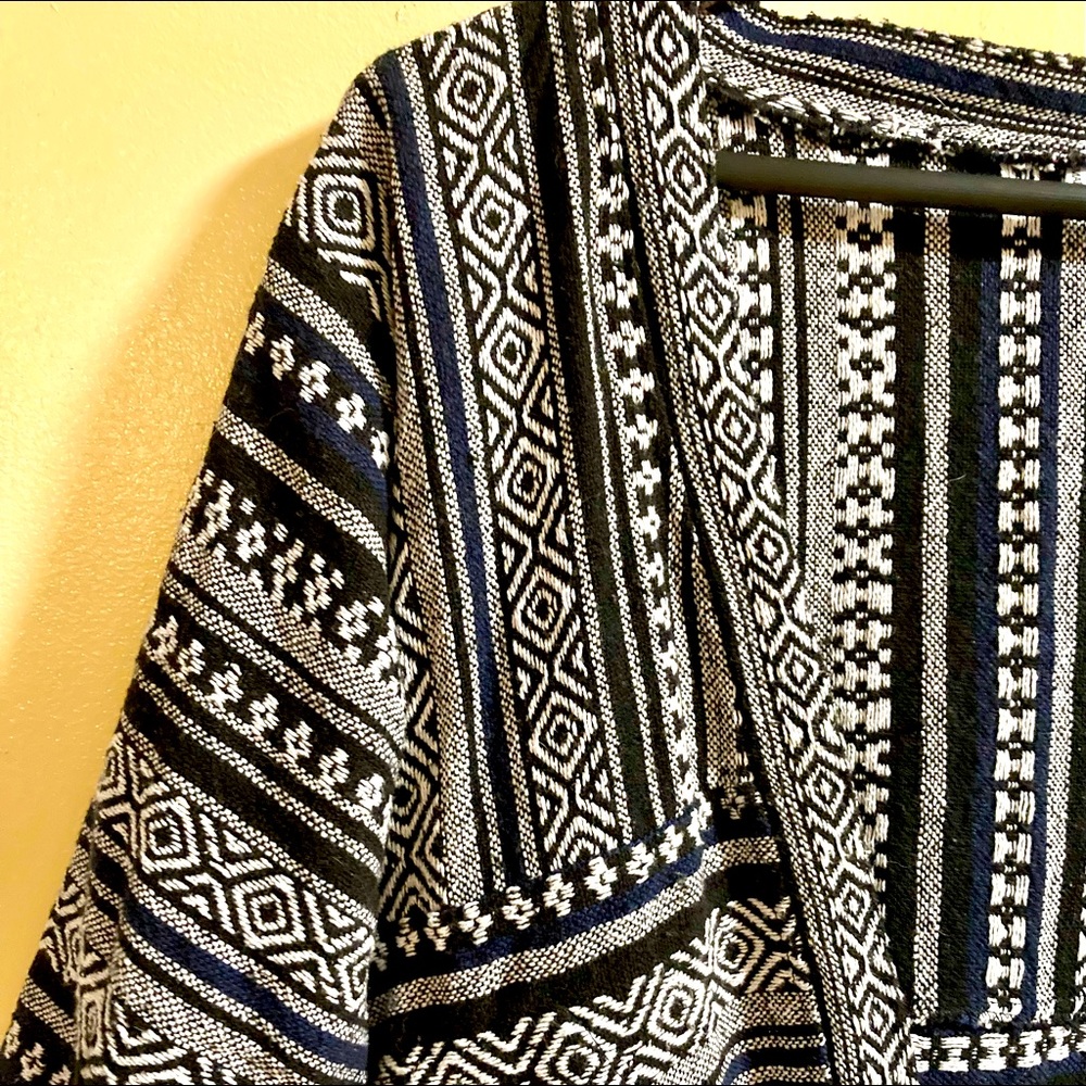 Traditional Thai open front woven cotton jacket - Picture 4 of 7